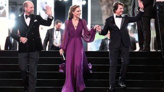 Princezna Kate vynesla šaty staré deset let. Po boku Toma Cruise zazářila v barvě sezony. Poskládejte si podobný model